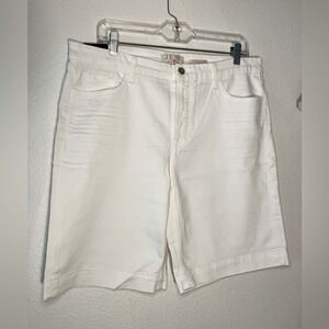 NEW Jen7 Bermuda shorts‎ jean denim sculpting panel white summer spring beach